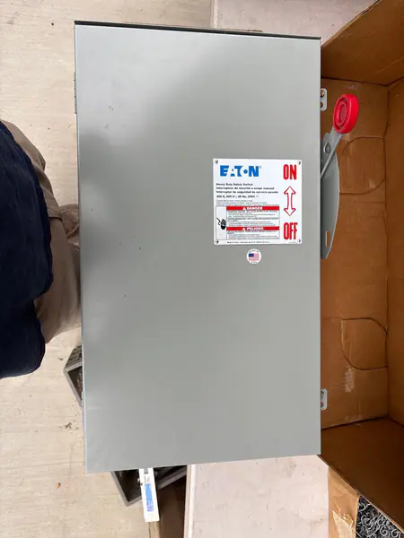 Eaton Heavy Duty Safety Switch 200A 600V
