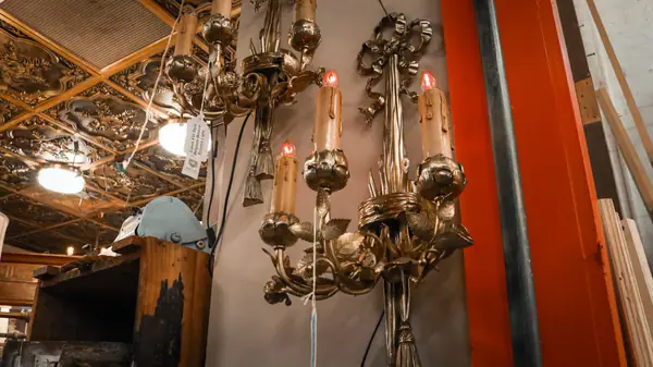 Louis XVI Belgium Bronze Sconce Light