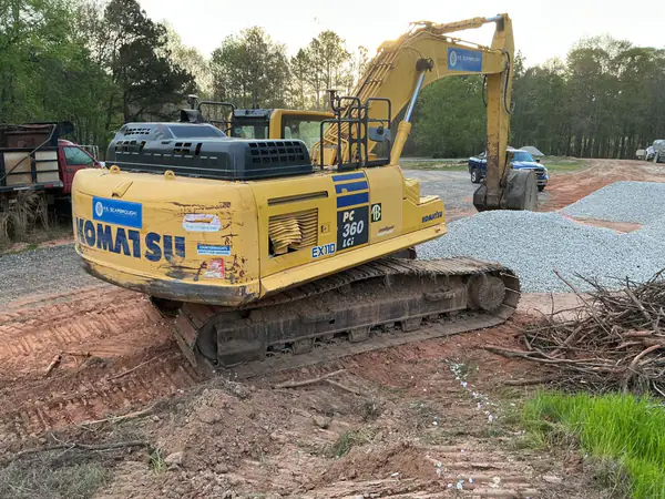 2019 Komatsu PC360LCI-011