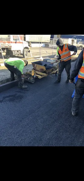 AC Curb Pour Machine