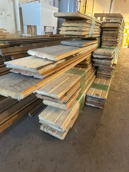 T & G Barnwood 6” 