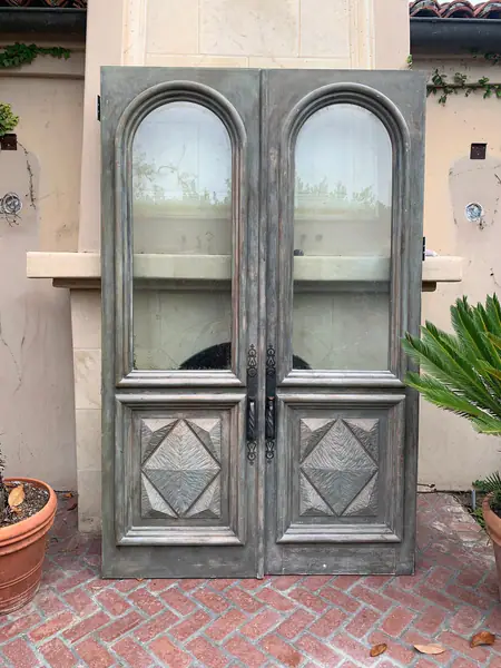  Antique rustic wood doors