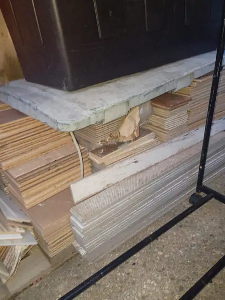 Ceramic tiles