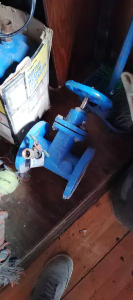 4" Ductile Iron Gate Valve, FLG, NRS, Resilient Wedge, Handwheel, AWWA C515