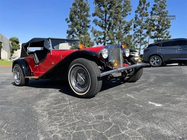 MERCEDES-BENZ ROADSTER 