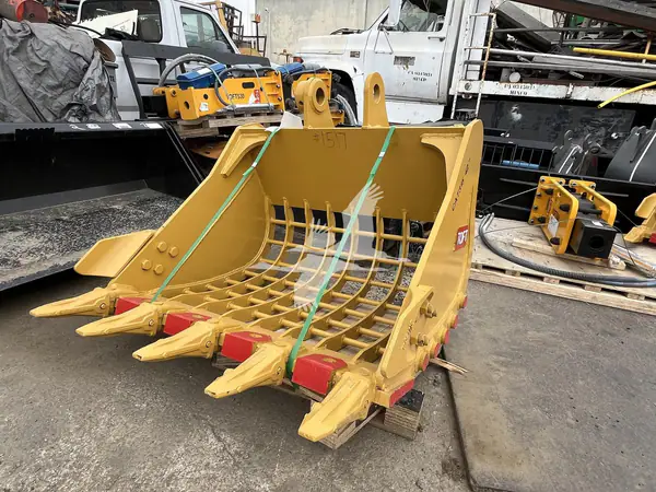 2025 Skeleton TOFT 42 INCH SKELETON BUCKET CA06062025CL