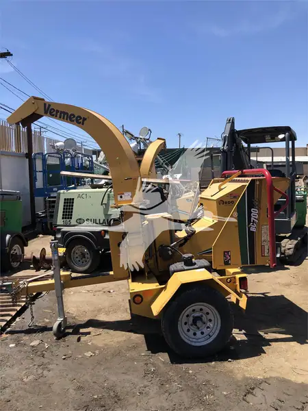 2015 VERMEER BC700XL CA03112024CL
