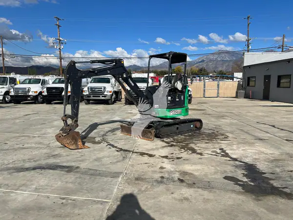 2015 DEERE 26G CA03062025CL