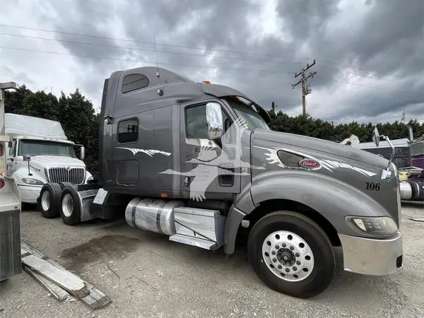 2009 PETERBILT 387 CA030602024CL