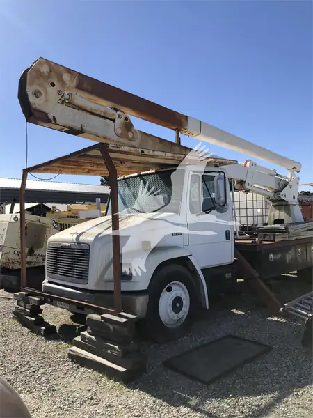 1997 FREIGHTLINER FL70 CA02072022CL