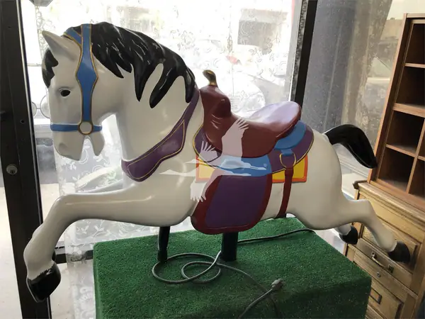 ELECTRIC ROCKING HORSE CA01152022CL