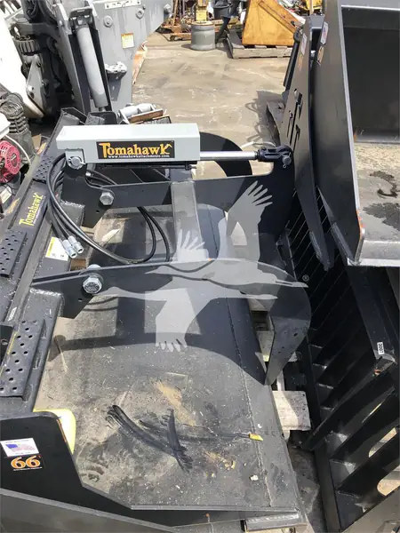 2026 Bucket TOMAHAWK 66 INCH CA02212019