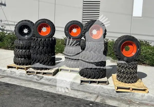 2026 Tires DURAMAX AIR TIRES & RIMS CA041220202CL
