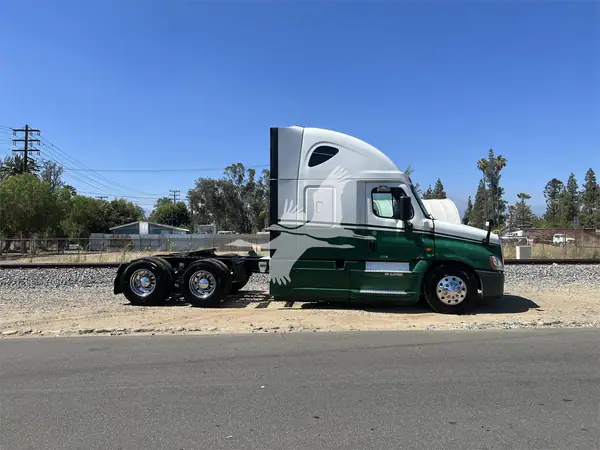 2016 FREIGHTLINER CASCADIA 125 CA07242022CL