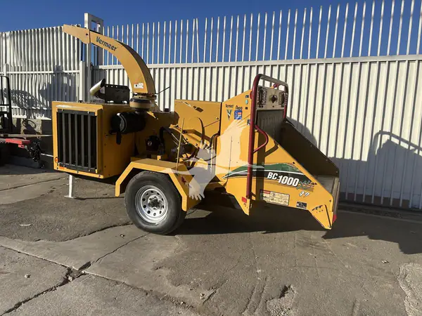 2016 VERMEER BC1000XL CA01142026CL