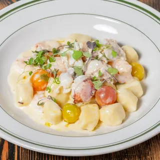Maine Lobster & Shrimp Lemon Gnocchi