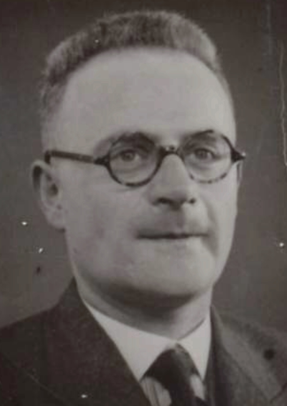V. van Spiegel, bron NIOD