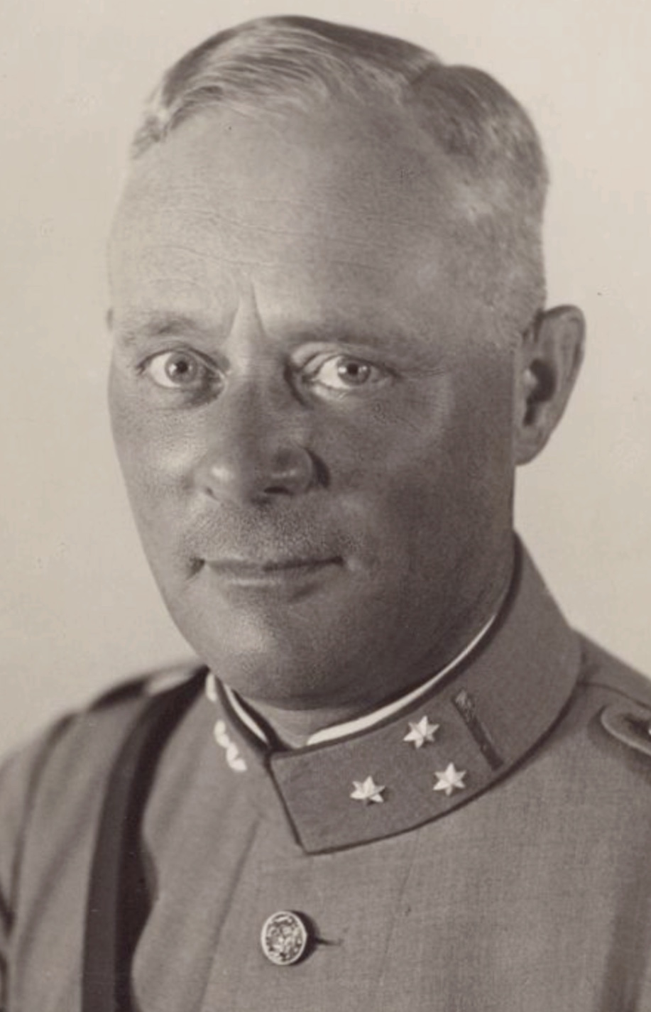 Kolonel A. de Vries