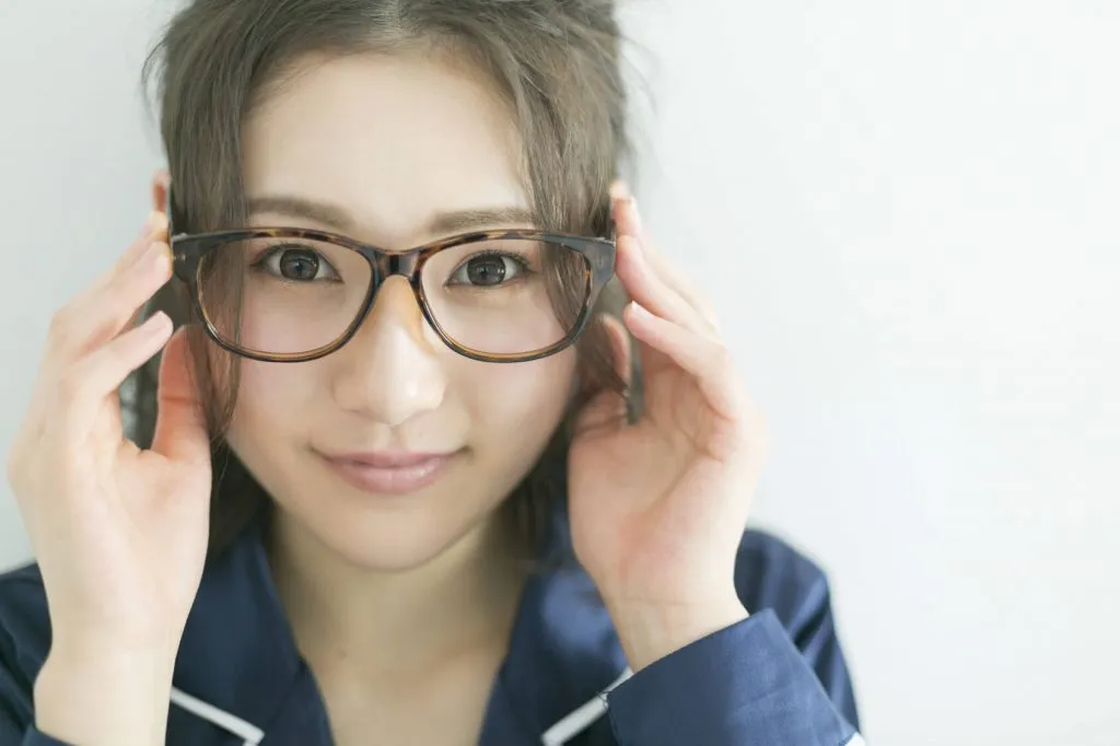 育児中にコンタクトをかけるメリット・デメリット