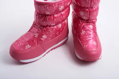 これで雪も怖くない！かわいい&#038;機能性も高いスノーブーツ！選び方も紹介