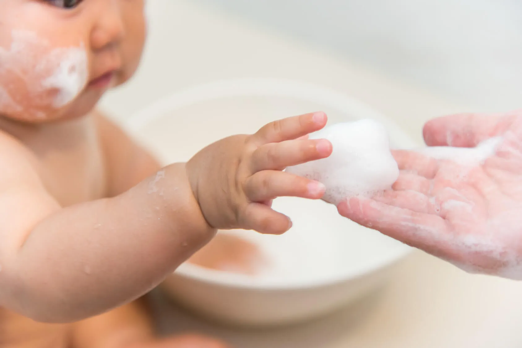 ２人の子供をママ一人でお風呂に入れるにはどうしたらいい？