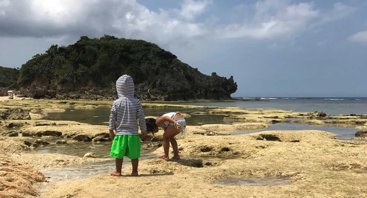 古宇利トケイ浜、ピース浜