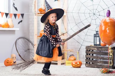【2022】ハロウィンで仮装させたい！注目される可愛い子ども用の衣装