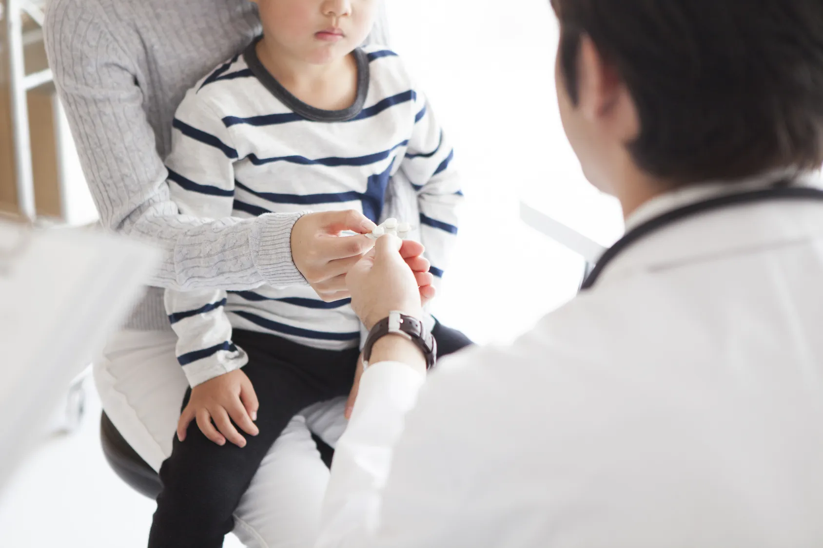 小学校入学準備「就学時健康診断」って何するの？準備するものは？
