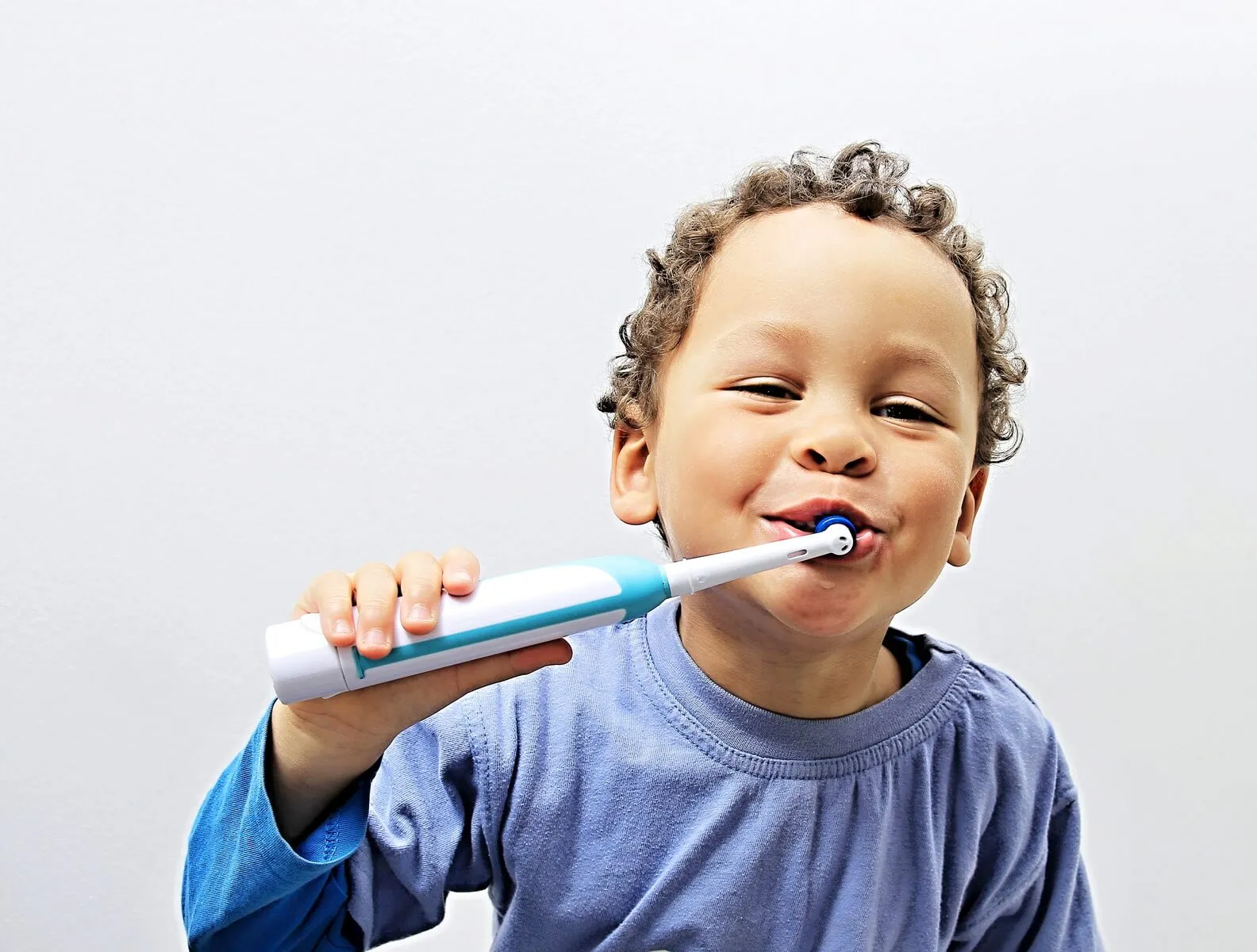 子供に電動歯ブラシはいいの？おすすめの子供用電動歯ブラシをご紹介