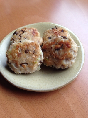 鶏ミンチときのこのハンバーグ