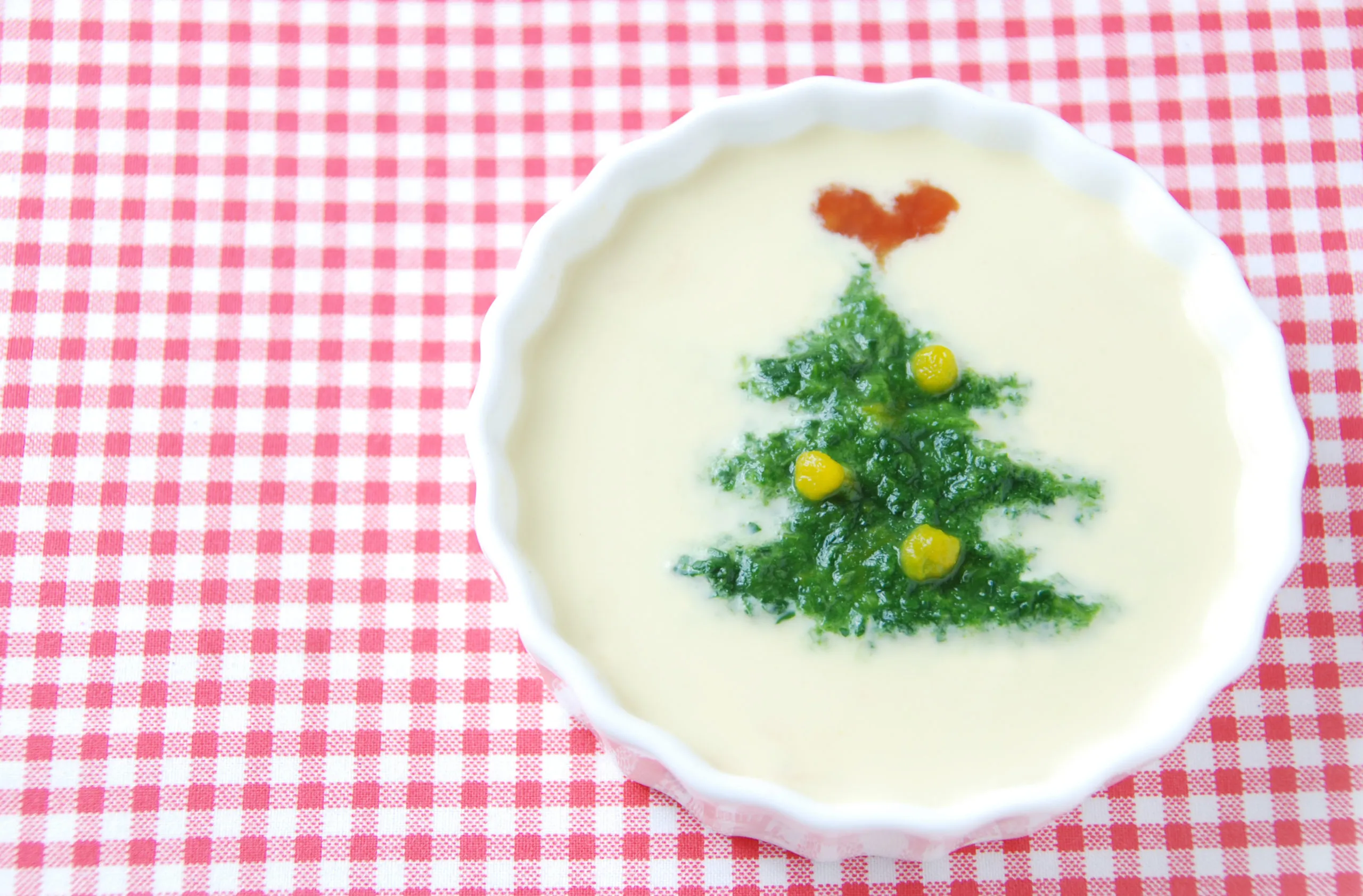 赤ちゃんと過ごすクリスマス！SNS映えするかわいい離乳食で楽しもう☆