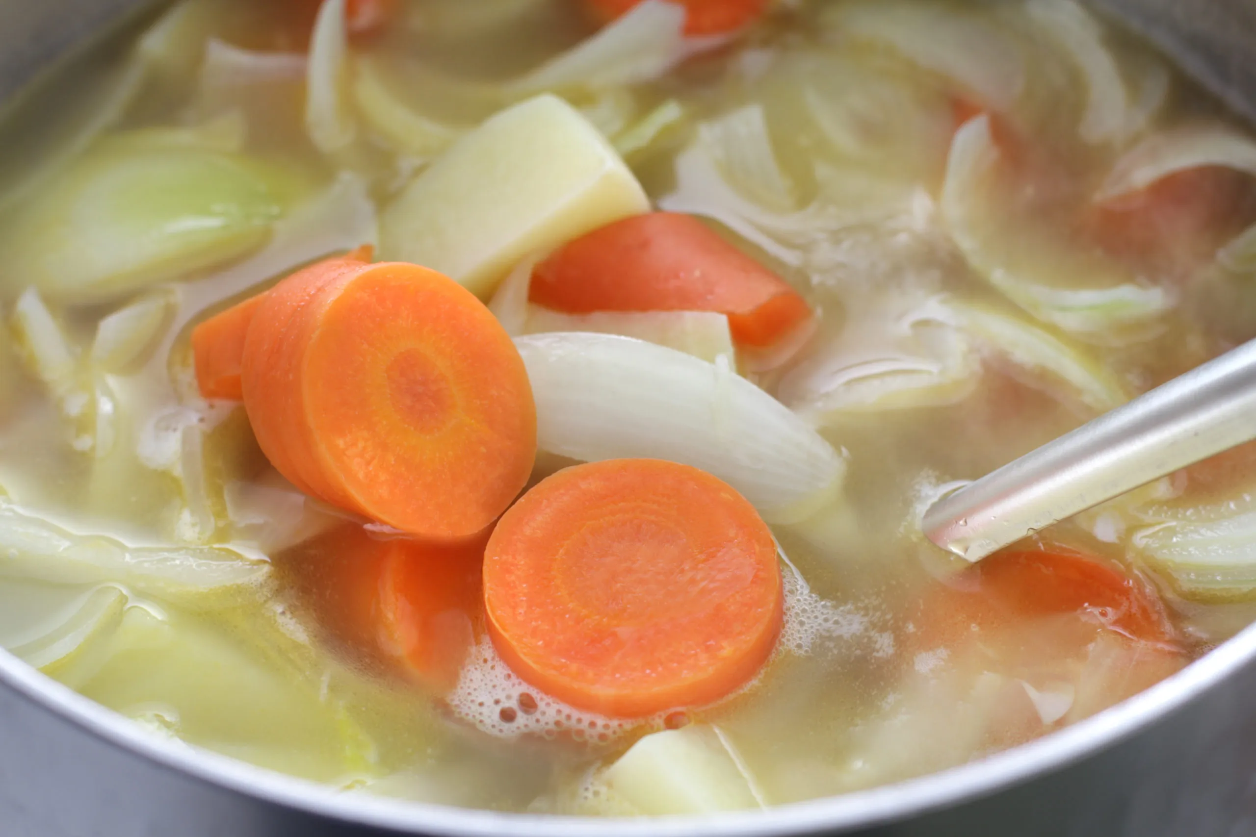 ヘルシオホットクックで作るおすすめ冬料理！かきまぜや火加減もすべておまかせ