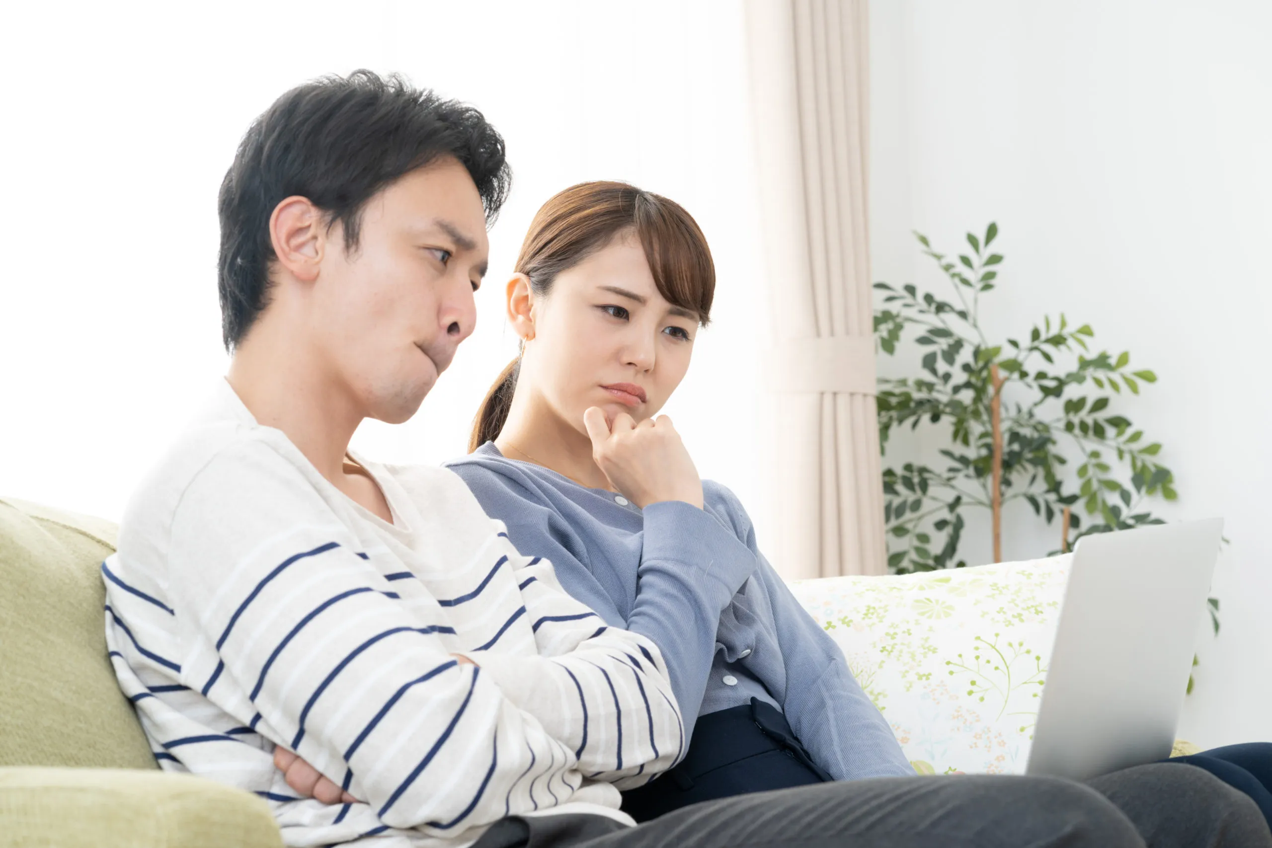 選択的夫婦別姓の導入に「それなら結婚しなくていい」と国会でヤジが飛ぶ！