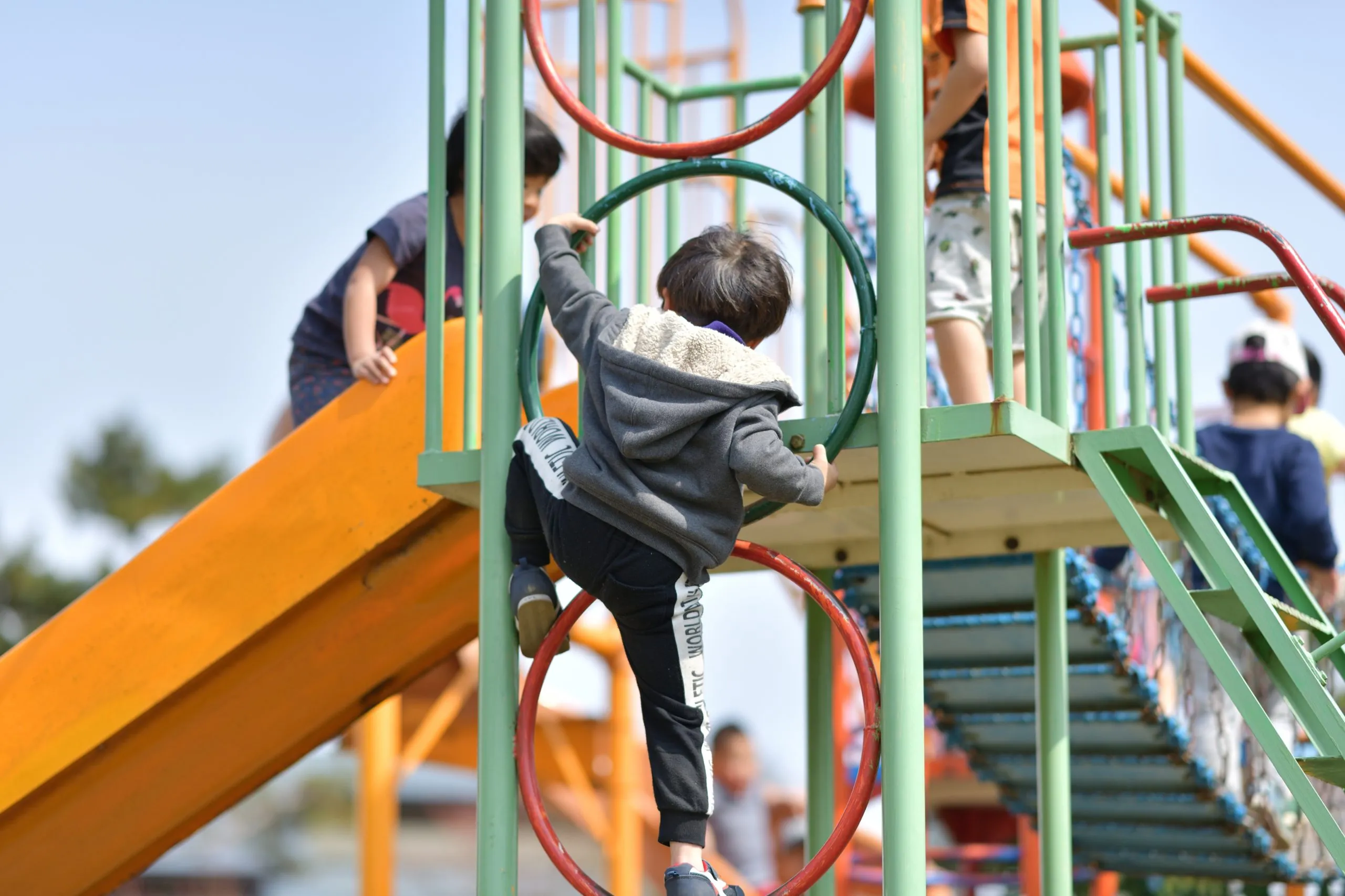 「親子で公園」に苦情　公園遊びが悪いのではなく集まって話してるママたちに問題が&#8230;