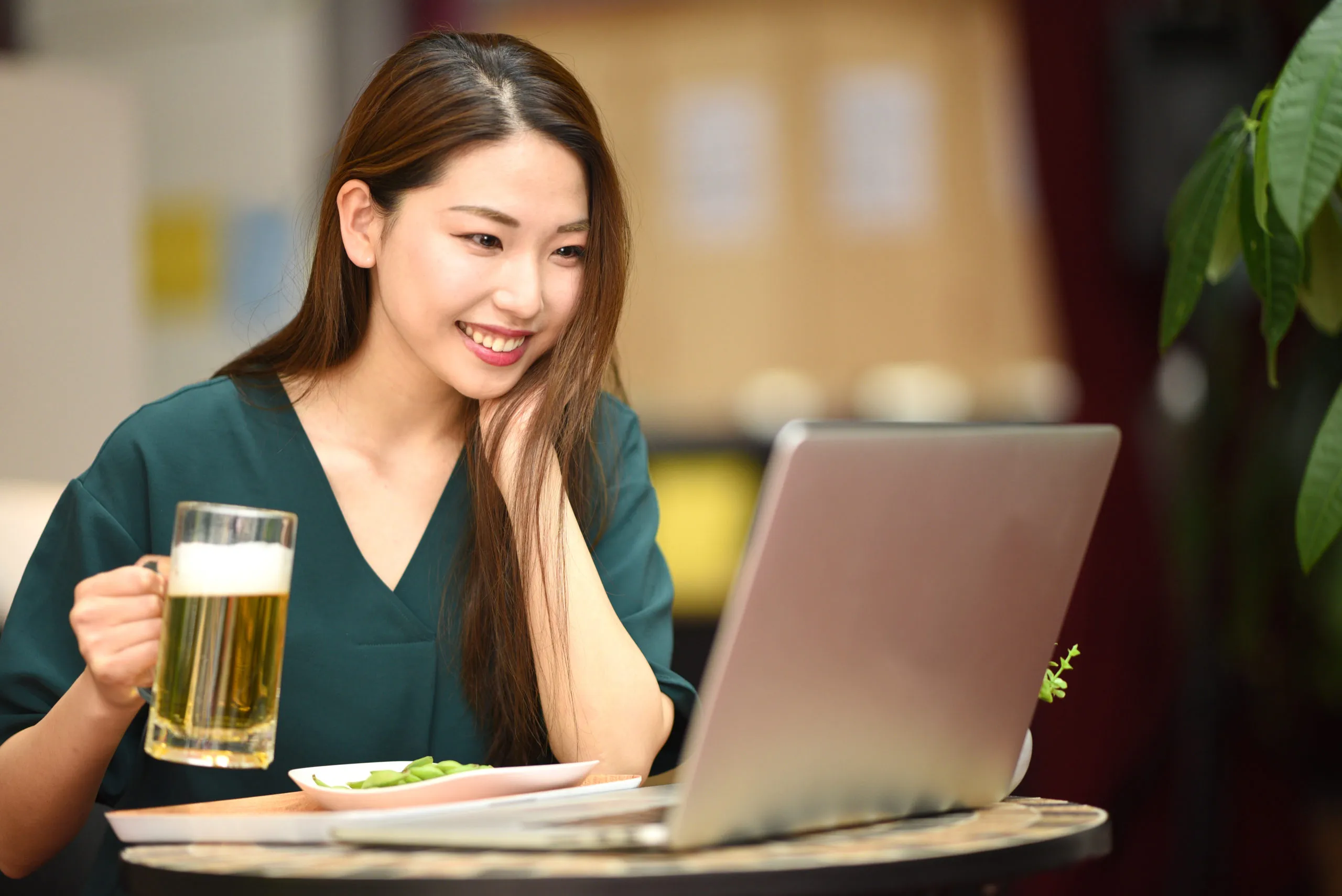 実際に使ってみた！　おすすめオンライン飲み会ツール4選