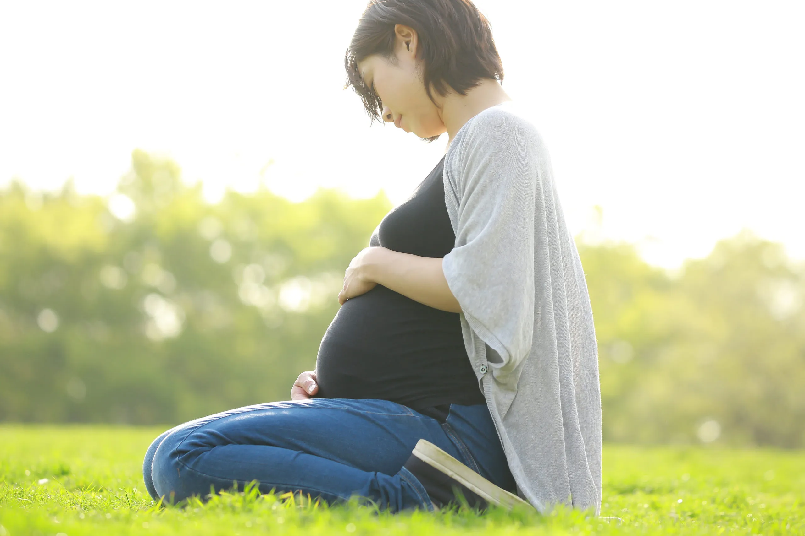 妊娠中もおしゃれに！ 夏でも快適！マタニティウェア特集