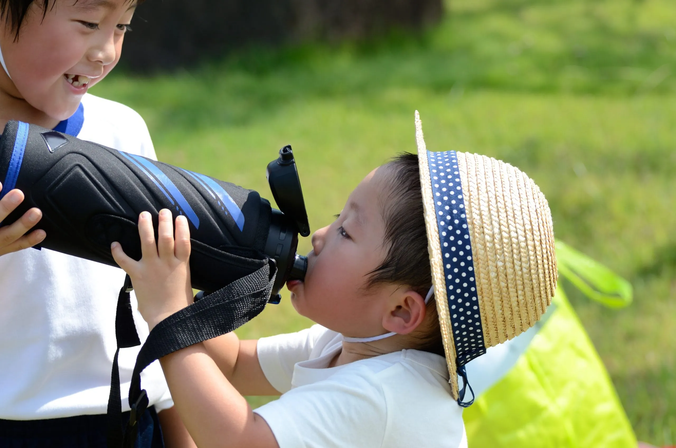 子供の熱中症対策に保冷効果抜群のサーモス水筒9選！夏の水分補給におすすめ！
