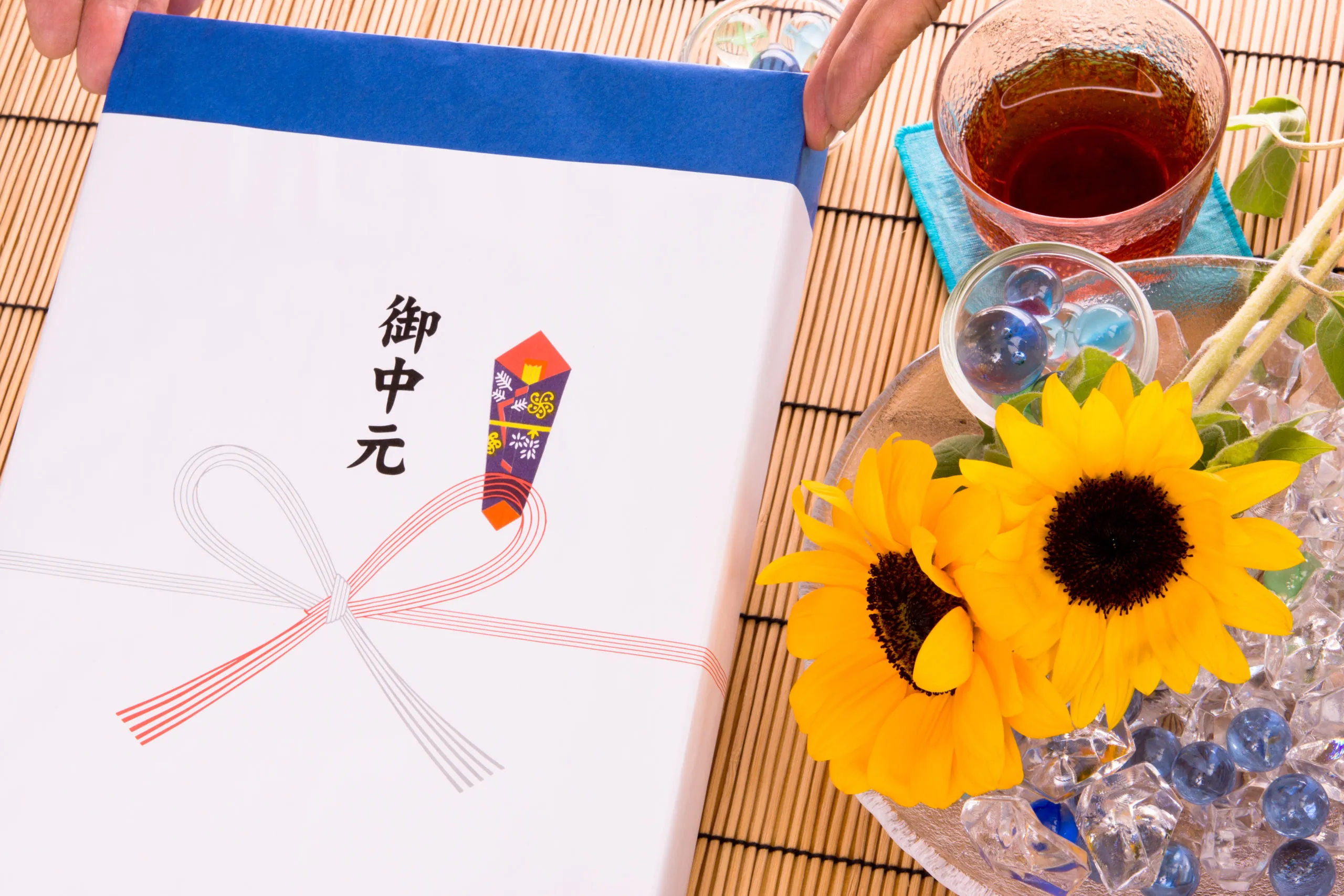 暑中見舞いに贈りたいおすすめの夏ギフト9選！フルーツから高級食材までもらってうれしい大特集