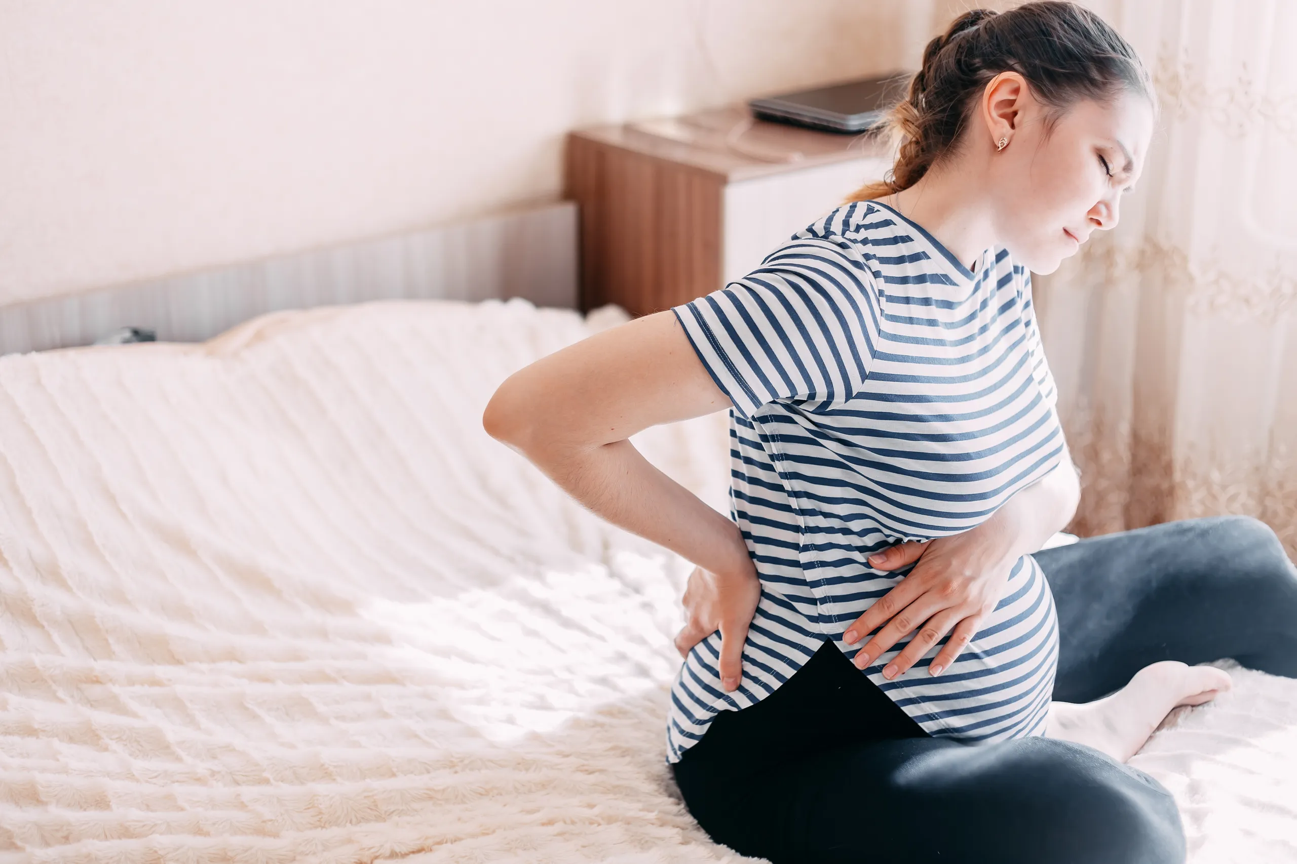 妊娠中のおなかの張りとは？　気をつけたいおなかの張りとその確認方法をご紹介します