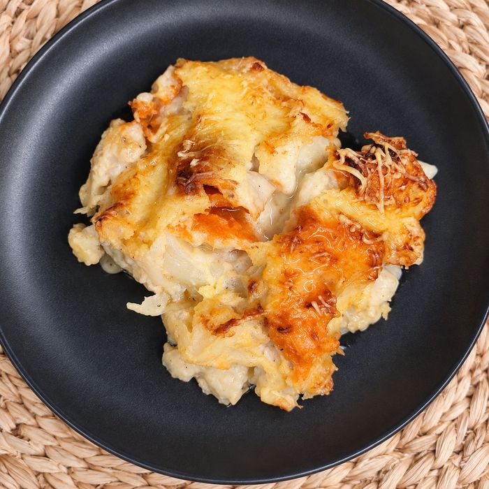 Col-i-flor gratinada amb patata i  beixamel