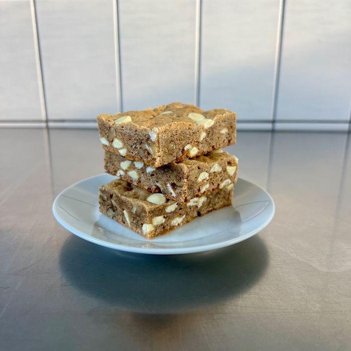Blondie Bar