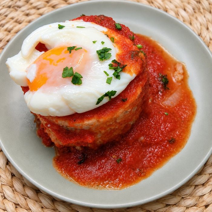 Arros amb tomàquet i ou poché