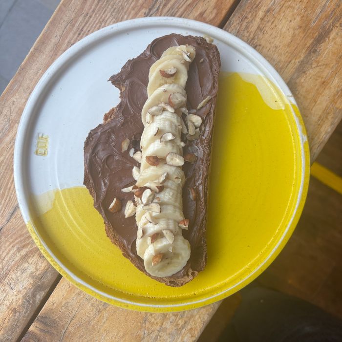 Plátano con crema de cacao