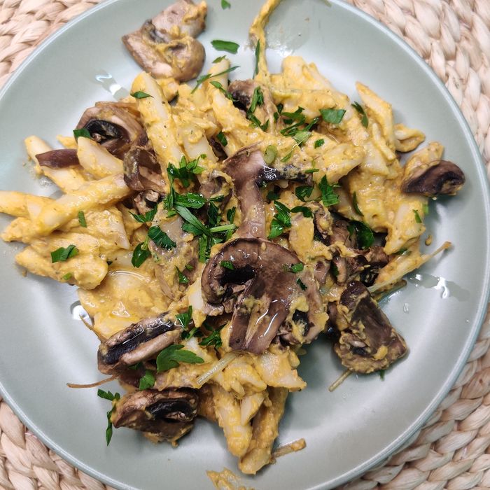 Pasta amb salsa de verdures
