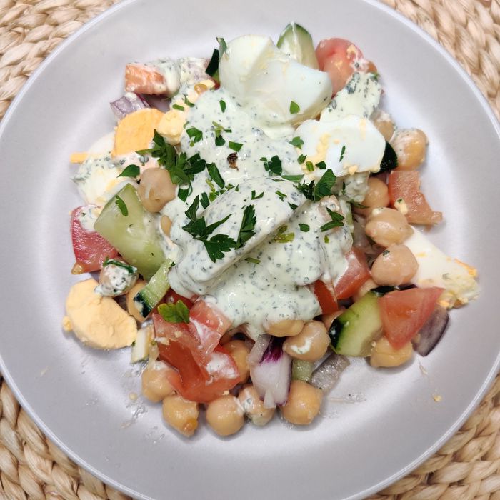 Chickpea Salad with Indian Sauce