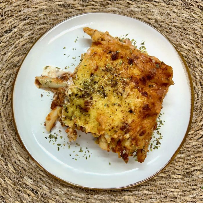 Makkaroni mit Bolognese, überbacken