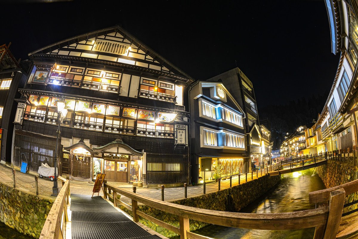 Ginzan Onsen Kozankaku: A Taisho-Era Dream Beside the Ginzan River