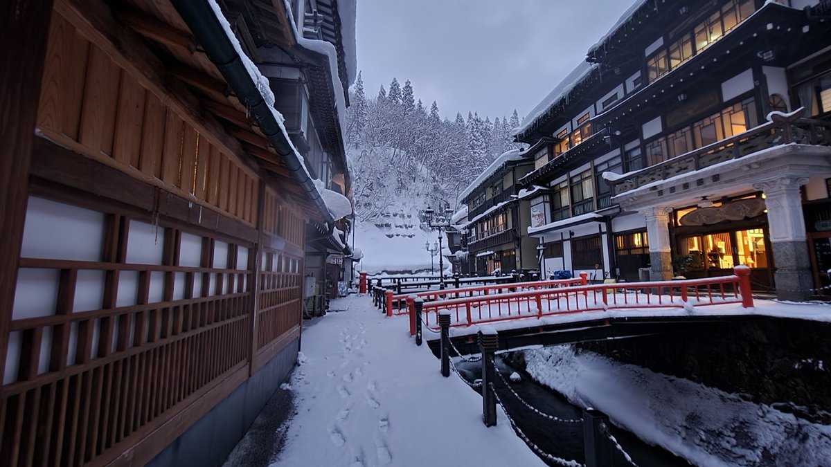 Ginzan Onsen Showakan: A Lantern-Lit Retreat into Yamagata's Taisho-Era Hot Spring Valley