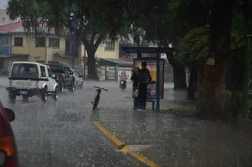 LLUVIAS ALERTAN EN EL VALLE BAJO