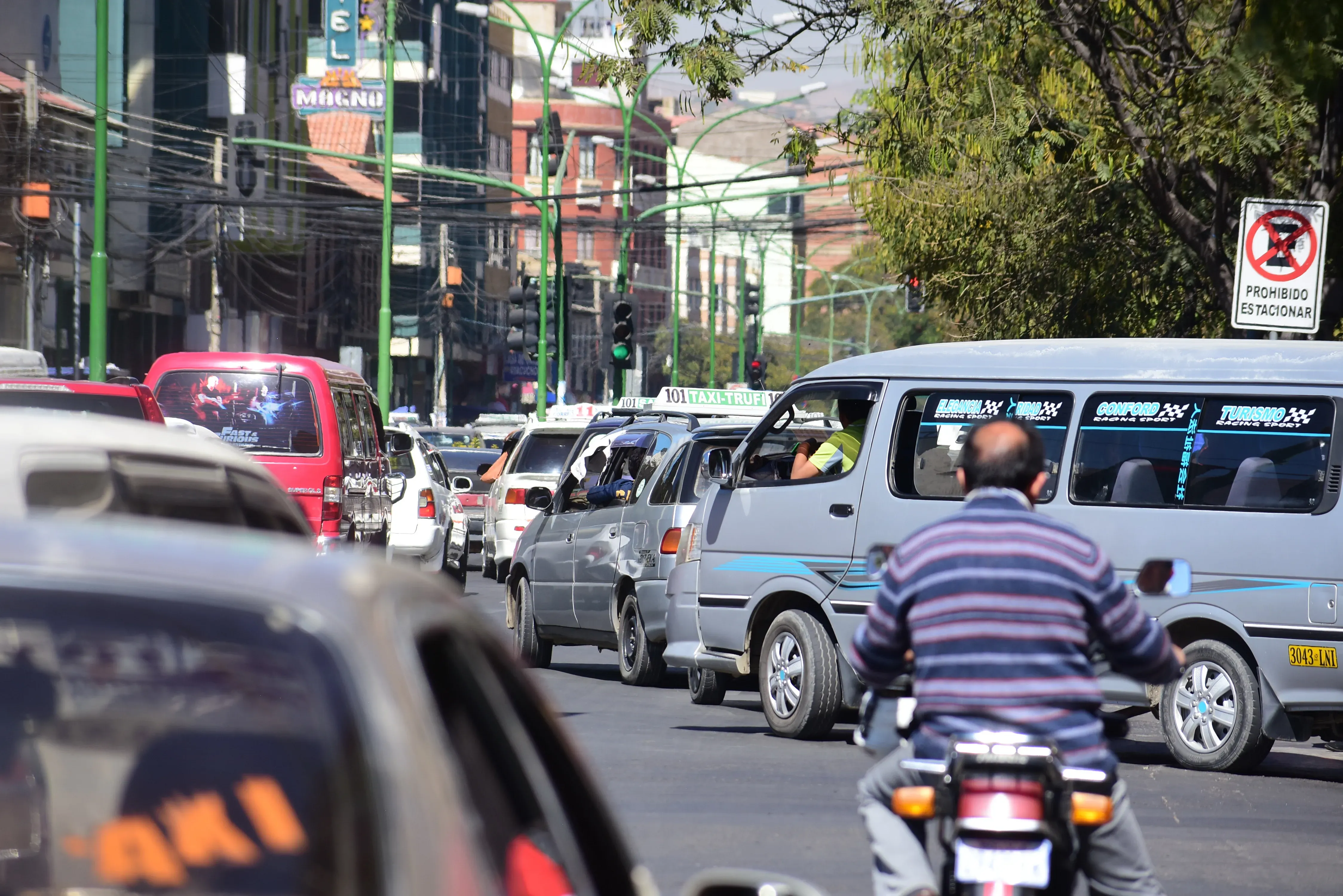 COMITÉ DE TRANSPORTE LLEGA A UN ACUERDO, PRECIO DEL PASAJE SERÁ BS. 2.50